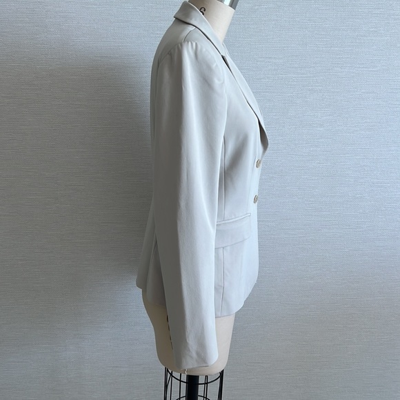 Epic New York Beige Blazer size 4 stretch fabric - Picture 2 of 7